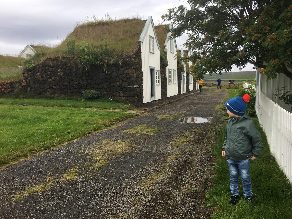 Oendolfsstathir Farm B&B Laugar  Bagian luar foto